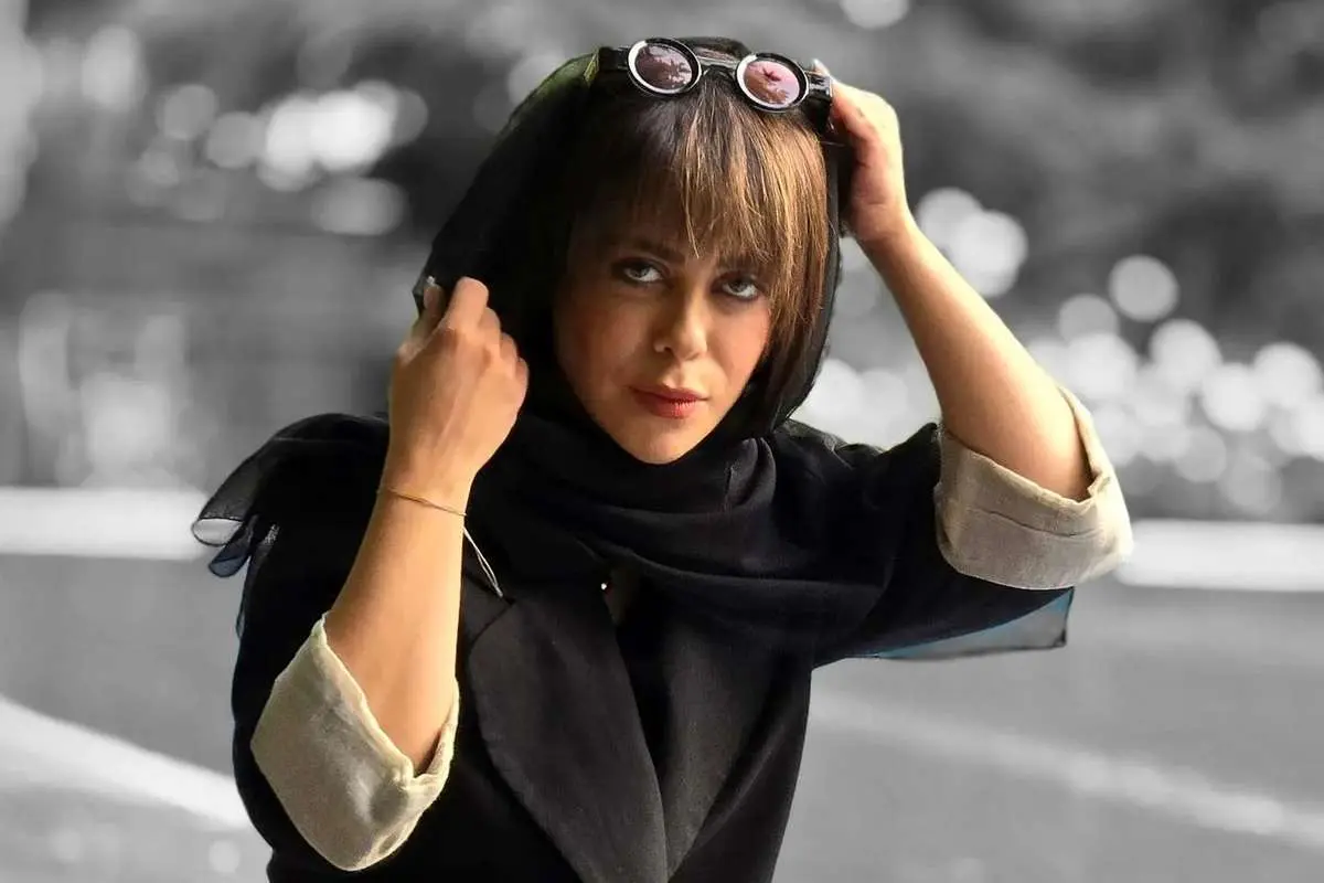 سفر در زمان| الهام اخوان و پژمان جمشدی با استایل ست در اکران «دوزیست» - تصویر شاخص