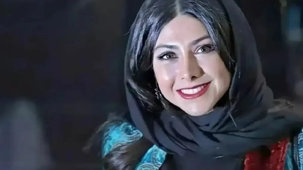 استایل عجیب و غریب آزاده صمدی / خانم بازیگر با موهای عجیبش قابل شناسایی نیست