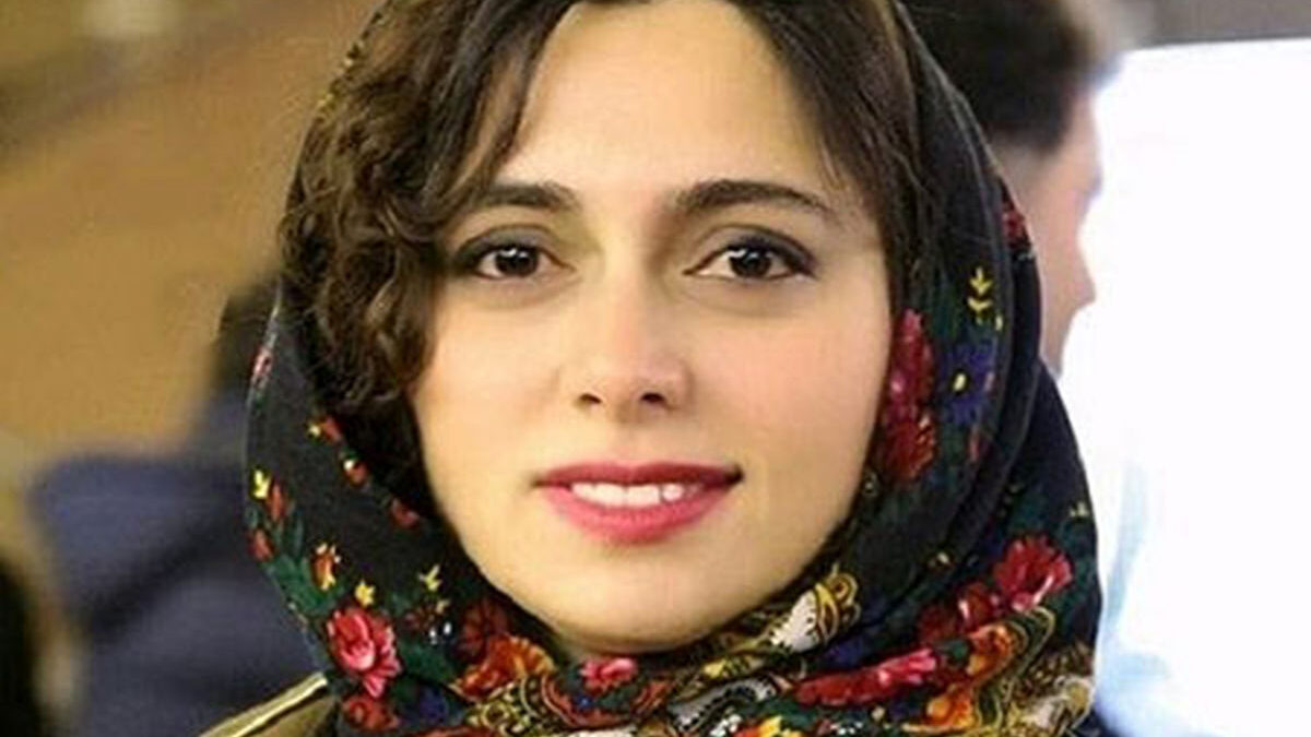 پگاه آهنگرانی و ترانه علیدوستی در پشت صحنه یک فیلم؛ سال 93