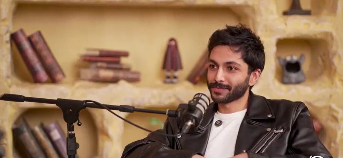 فیلم| کیسان دیباج سیگاری است؟/ اعتراف آقای بازیگر درباره خودش - تصویر شاخص
