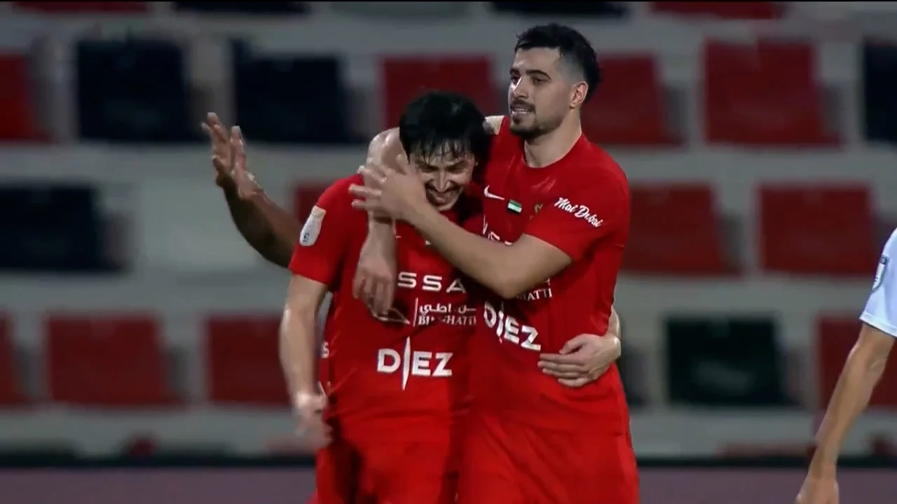 گل اول شباب الاهلی به البطائح (سعید عزت اللهی) - تصویر شاخص