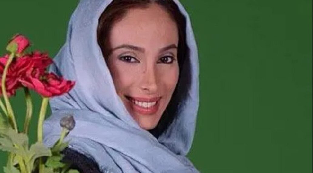 سحر زکریا در 52 سالگی با چهره‌ای غیرقابل‌شناسایی و استایلی شگفت‌انگیز همه را متعجب کرد!