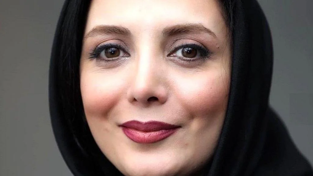 بیوگرافیرویا میرعلمی ؛ چشم عسلی سریال دلدادگان کیست؟/ رازهای بازیگر محبوب نوشین الماسی - تصویر شاخص