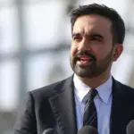 عکس| شهردار نیویورک در مراسم عاشورا؛ حضور معنادار که همه را شگفت‌زده کرد!
