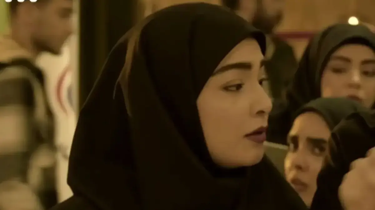 عکس| صمیمت خاص «گوهر و رویا» در پشت صحنه سریال کلینیک رویا!