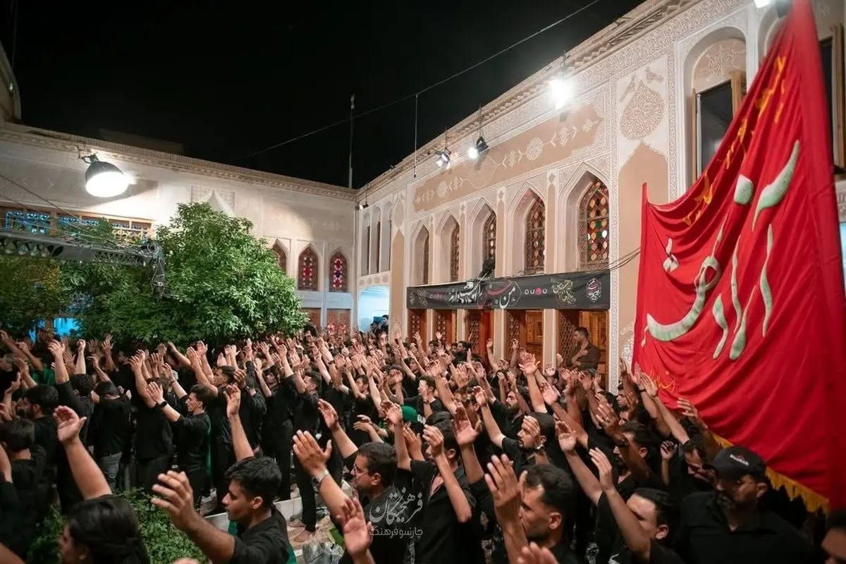 عکس| نوحه‏‌خوانی راغب با استایل متفاوت در یزد جنجالی شد - تصویر شاخص