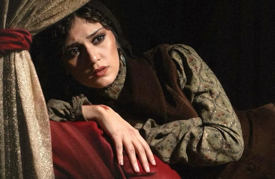 نیک آفرید سماواتی در نقش پری در شکارگاه