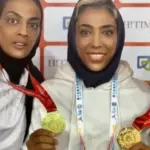 شباهت عجیب مادر ، مادربزرگ و خواهران منصوریان در قاب خانوادگی