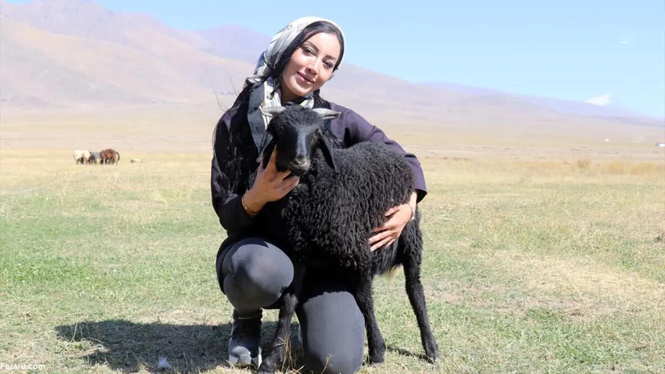 این دختر جذاب در روستا با زیبایی‌اش همه را حیرت زده کرد + عکس های مریم - تصویر شاخص