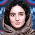 سها نیاستی در برلین با استایلی متفاوت و جذاب/ چهره‌ خانم بازیگر خارج از کشور همه را شگفت‌زده کرد!
