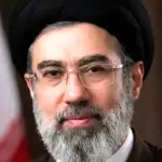 آیت الله مجتبی خامنه ای با خواهران و برادرانش از کودکی تا الان + عکس