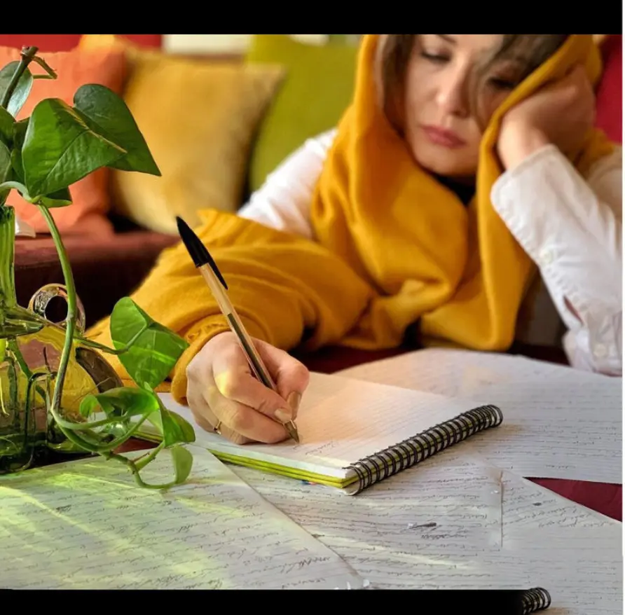 مهراوه شریفینیا