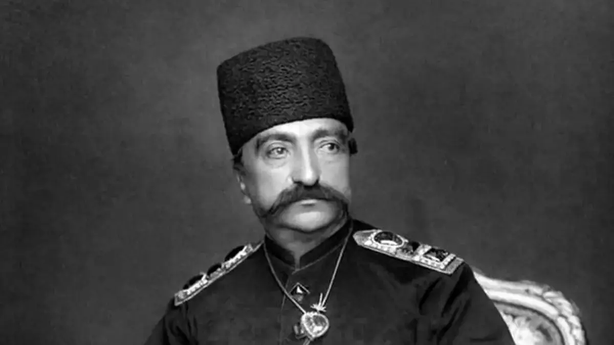 تصویر نادر و جذاب ناصرالدین شاه با شمشیر مرصع که تاریخ را زنده کرد!