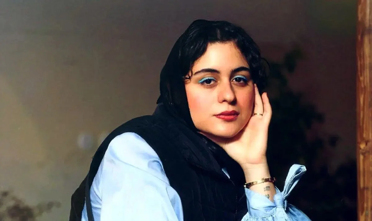 نگاهی داغ به دکوراسیون گرم و متفاوت خانه فاطیما بهارمست بازیگر محبوب سریال صفا! - تصویر شاخص