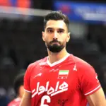 عکس| سید محمد موسوی والیبالیست در جشن تولد کنار همسر و فرزندانش