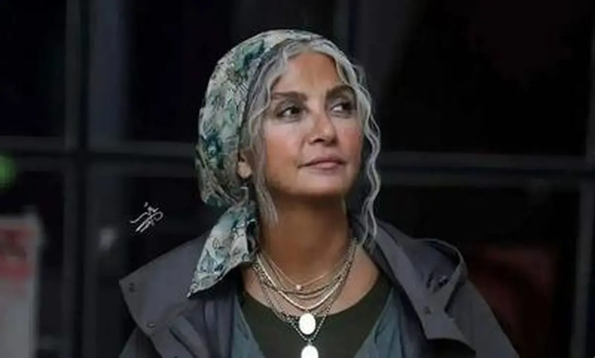تصاویر| استایل متفاوت و چهره کاریزماتیک رویا جاویدنیا در 60 سالگی/ انگار جوان 20 ساله است - تصویر شاخص