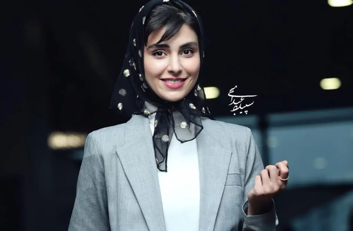 عکس| عکس بی‌حجاب لاله مرزبان در پوستر فیلم «مراقب» جنجال‌آفرین شد! - تصویر شاخص