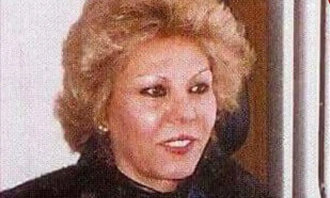 عکس| سفر زمان؛ «ساجده، همسر اول صدام» در کنار دختران و نوه هایش؛ دهه 60