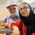 گلایه‌های دردناک همسر اکبر عبدی در مراسم وداع با پیکر اسطوره