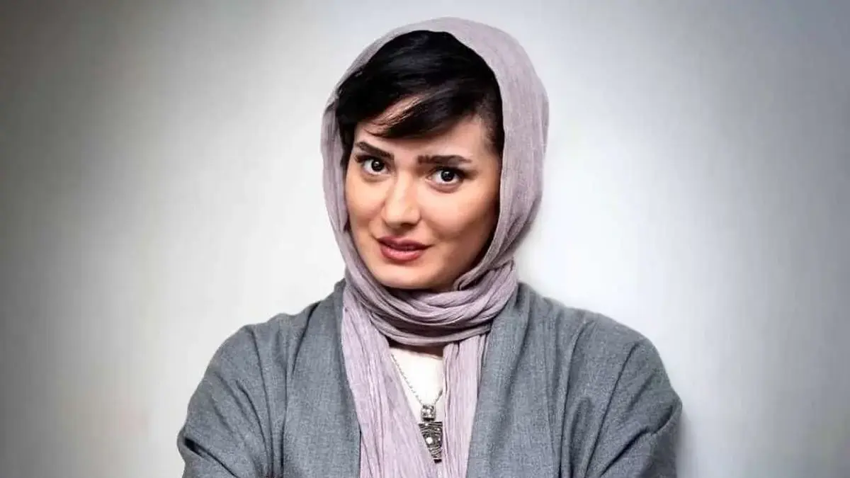 مینا وحید در ترکیه با استایلی که همه را شگفتزده کرد! عکسهای جذاب بازیگر کلاغ