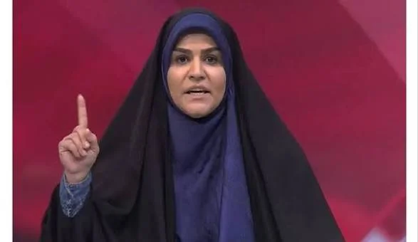 چهره متفاوت و حیرت‌انگیز سحر امامی در مراسم تشییع رهبر شهید انقلاب/ تصویری تازه از سحر امامی غوغا کرد - تصویر شاخص