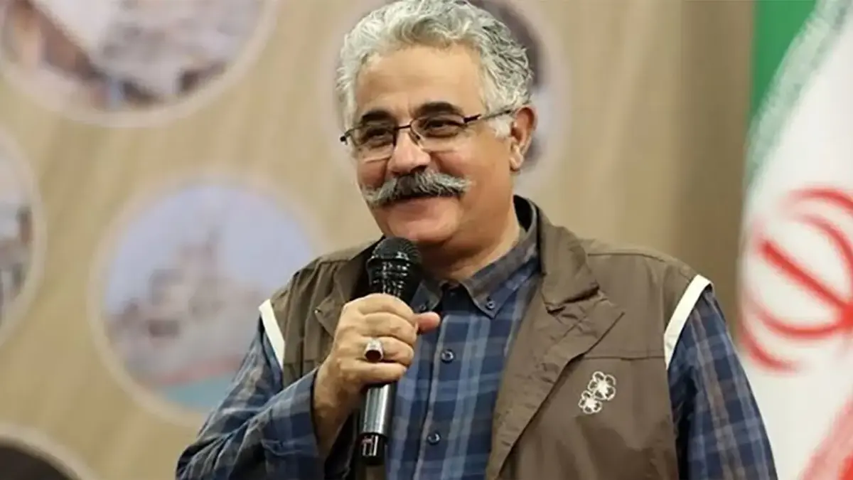اقبال واحدی در زیباترین خانه با قدمت 80 سال زندگی میکند / نگاهی به دکوراسیون چشم نواز