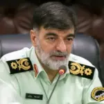 عکس| سفر در زمان ؛ تصاویر جوانی «سردار رادان در حال قدم زدن با محمدرضا آقاسی»