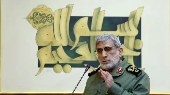 عکس| سفر در زمان ؛ «سردار قاآنی» در اوج جوانی در یک مکان خاص ؛ دهه 60 - تصویر شاخص
