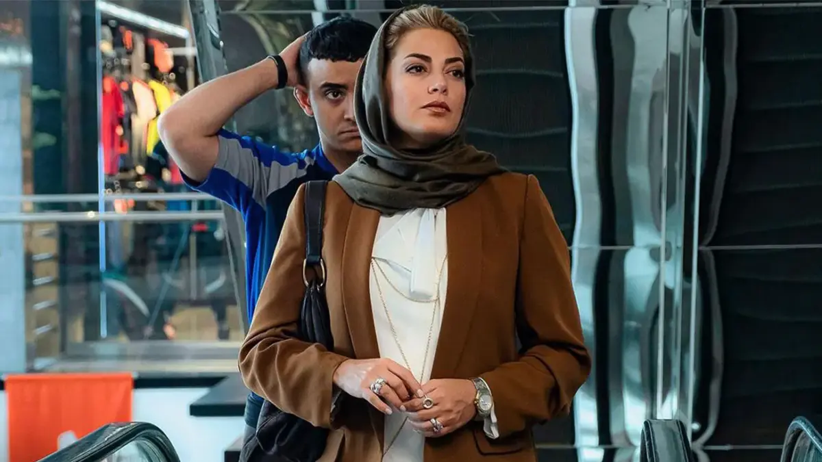 راز مانتوهای شیک و کلاسیک طناز طباطبایی/ خانم بازیگر الگویی بینظیر برای استایل باحجاب!