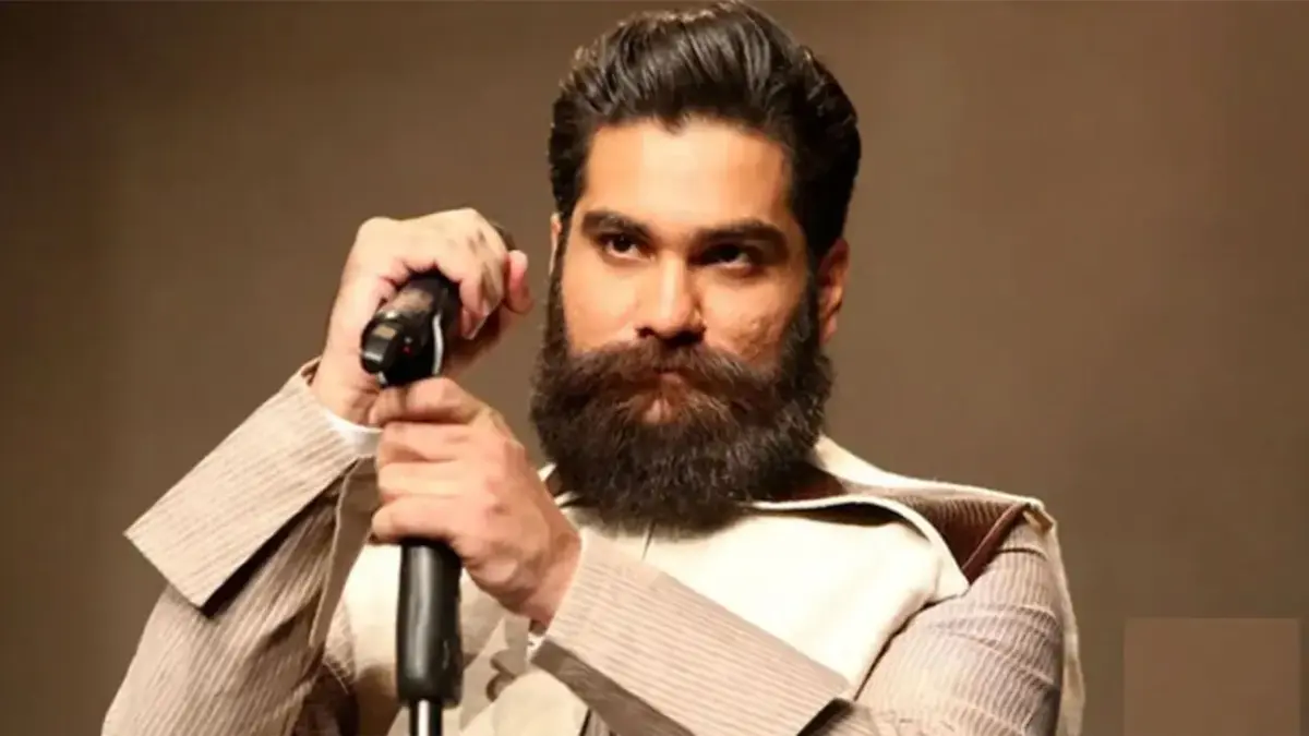 دانلود آهنگ جدید علی زند وکیلی؛ «یک دم از خیال من نمیروی ای غزال من»