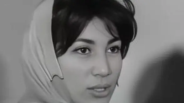 تصویر جادویی و دیده‌نشده از عروسی فروغ فرخزاد و پرویز شاپور در سال ۱۳۳۰