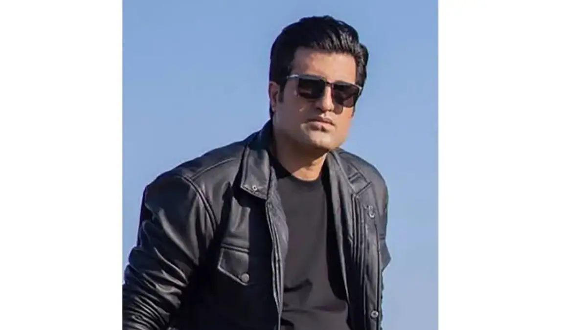 دانلود آهنگ جدید محسن لرستانی؛ «حالا من غریبم نمیدونم»