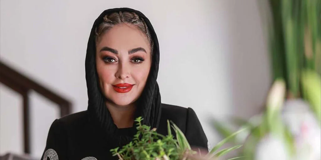 عکس| الهام حمیدی با استایل رنگ‌رنگی در ایتالیا جلب توجه کرد / چقدر شیک شده! - تصویر شاخص