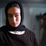غزال سریال «بیعاطفه» با استایل ترکیبی سفید سرمهها نگاهها را جلب کرد!