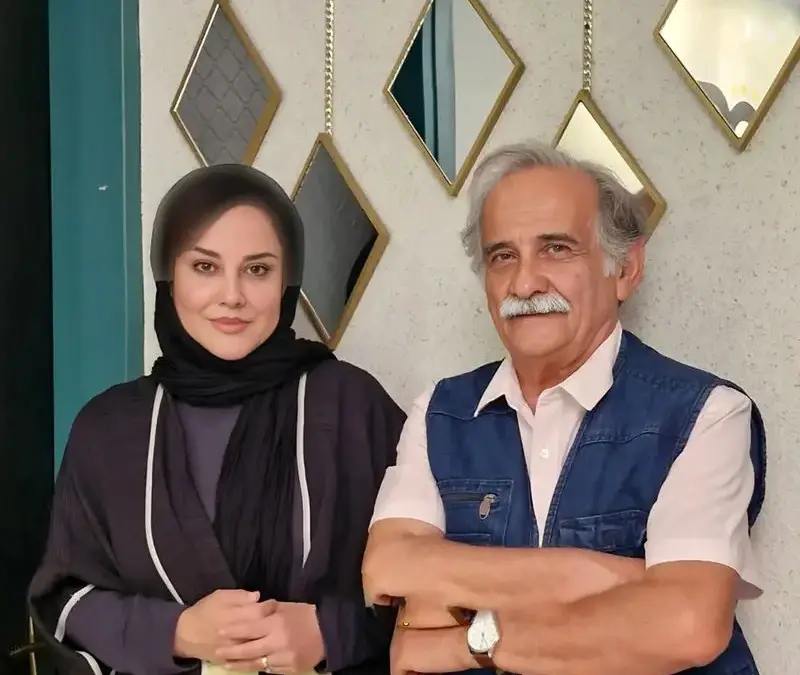 دکوراسیون خانه‌یِ پدری آشا محرابی / چیدمان ساده و بدون ادا غوغا کرد