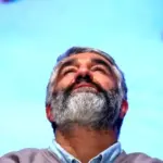 پژمان جمشیدی پس از تبرئه از اتهام تجاوز، در انتظار اجرای حکم ۹۰ ضربه شلاق!