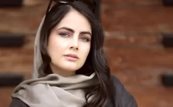 خواهر کوچک محبوبه بامداد خمار خارج سریال / استایل های مدلینگی فرزانه فرنام - تصویر شاخص
