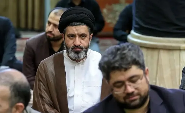 بیوگرافی سید مسعود خامنه‌ ای پسر رهبر شهید + عکس - تصویر شاخص