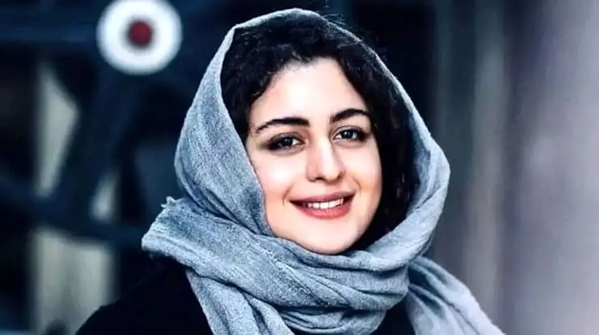 فاطیما بهارمست تولد 30 سالگیاش را تجملاتی گرفت / میز لاکچری جلب توجه کرد