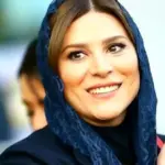 سفر در زمان؛ ژست خاص «سحر دولتشاهی و حامد بهداد» در پشت‌صحنه یک فیلم