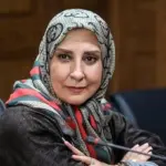 مرجانه گلچین در 23 سالگی در یک مصاحبه تلویزیونی؛ سال 71