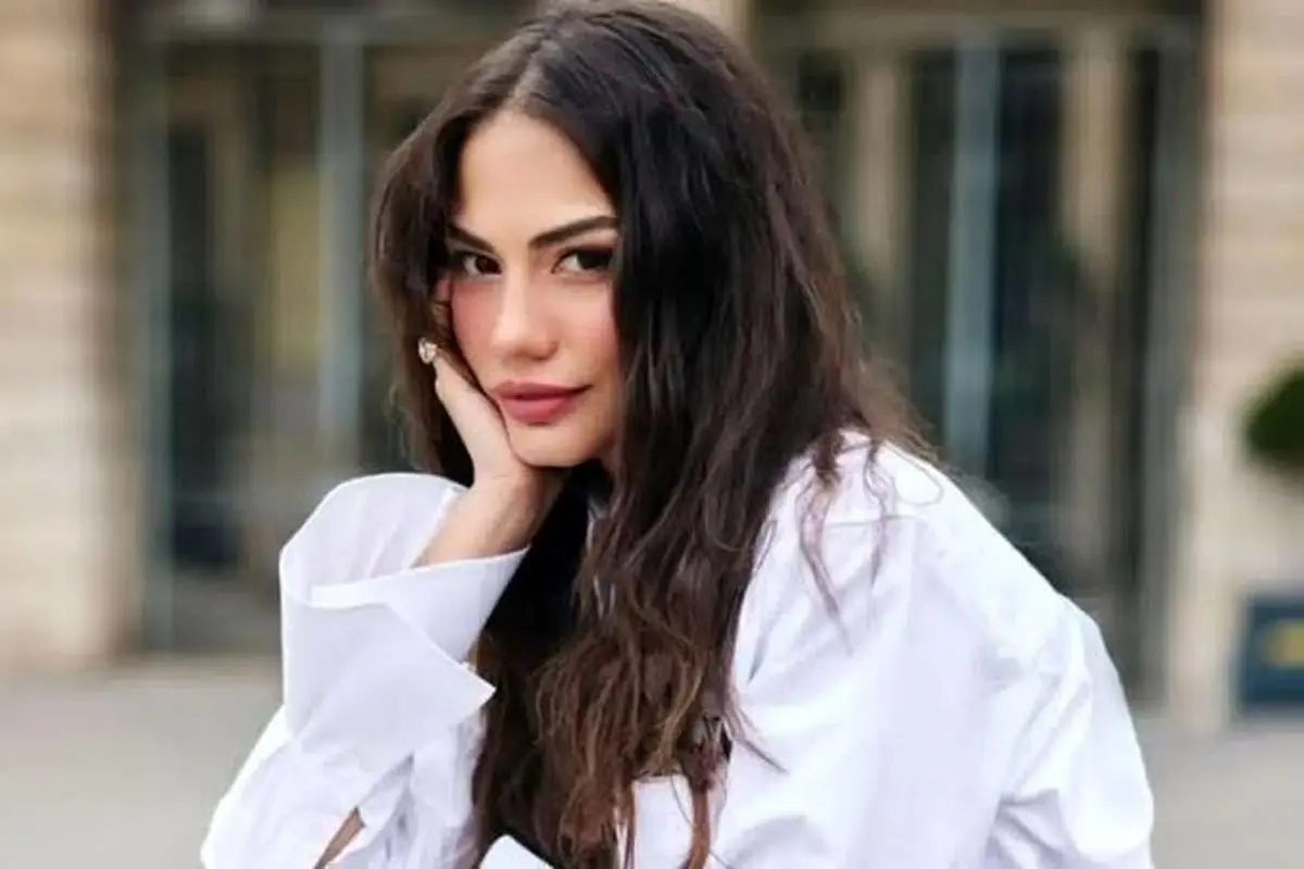 دمت اوزدمیر با اولین لباس عروسش + عکس متفاوت بازیگر - تصویر شاخص