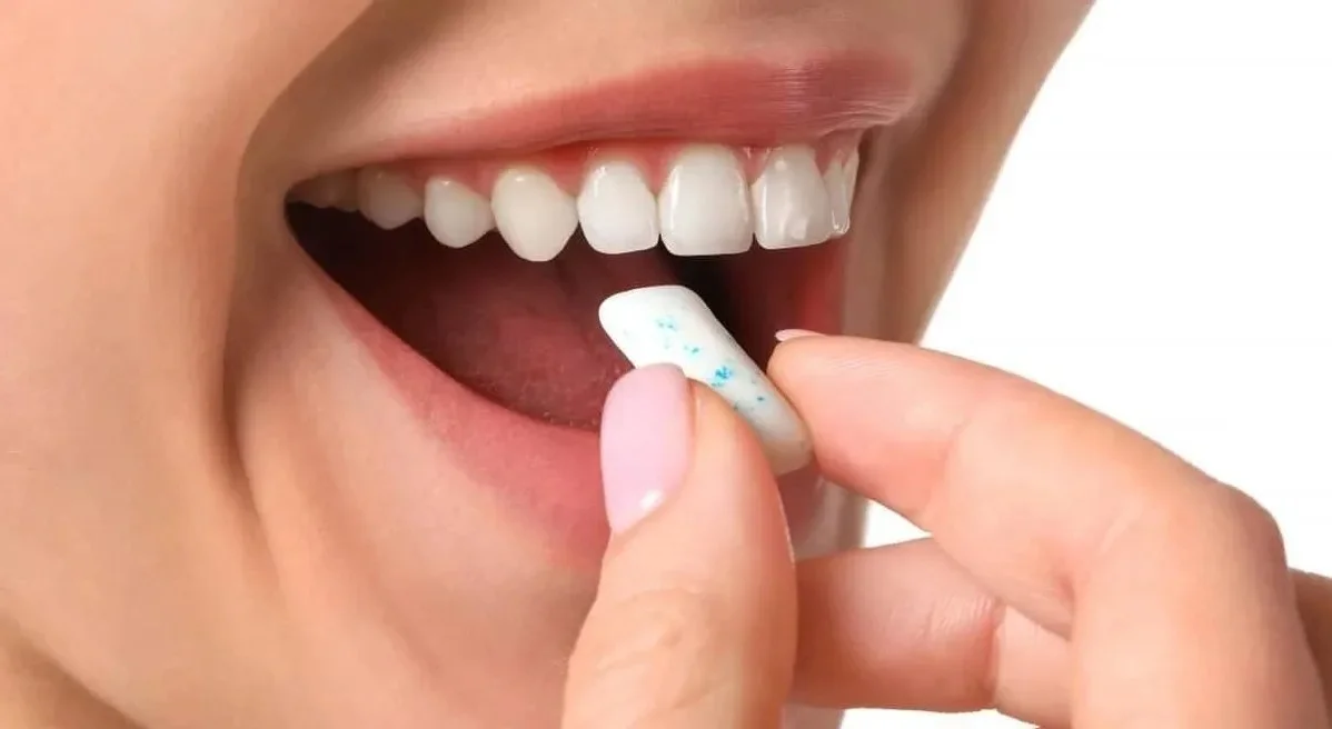 آدامس بدون قند با زایلیتول؛ تهدید پنهان حمله قلبی و سکته تا ۵۷ درصد افزایش یافت!