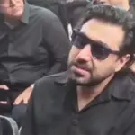 اشک‌های سوزناک احسان خواجه‌امیری در وداع با پدر محبوبش در تالار وحدت