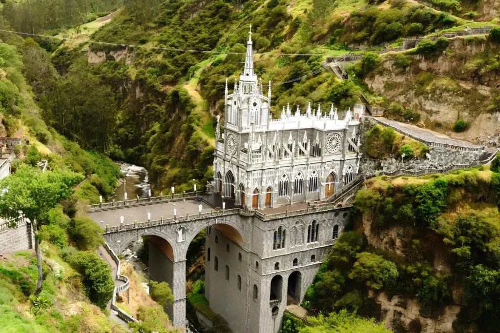 تاج محل در صدر زیباترین ساختمان‌های جهان؛ مرکز باربیکان لندن چگونه رتبه دوم را کسب کرد؟ - تصویر شاخص