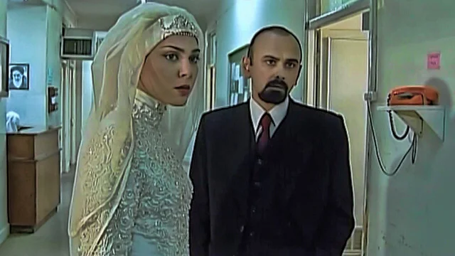 لاله اسکندری در خاک سرخ