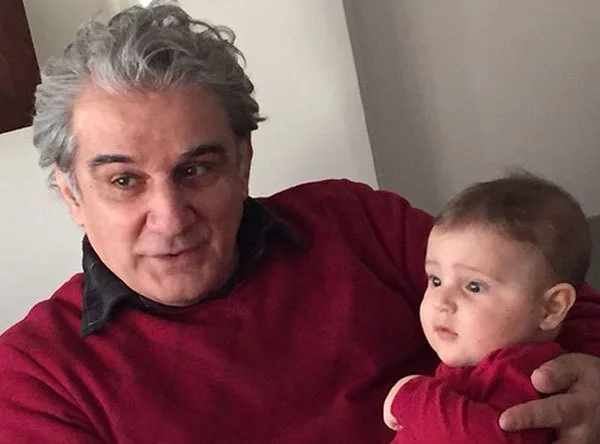 مهدی هاشمی و نوه اش مهدی هاشمی و نوه اش