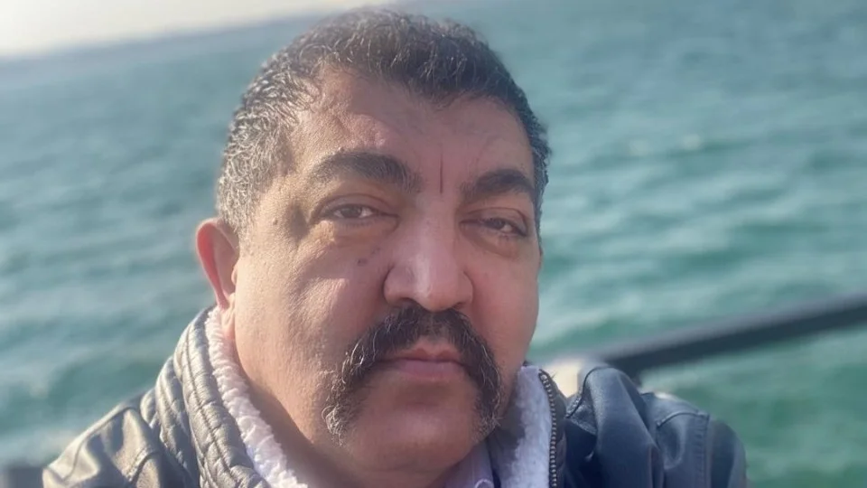 جزئیات دادگاه احمد ایراندوست؛ «خود قاضی گریه‌اش گرفت! فعلاً با وثیقه آزاد هستم»