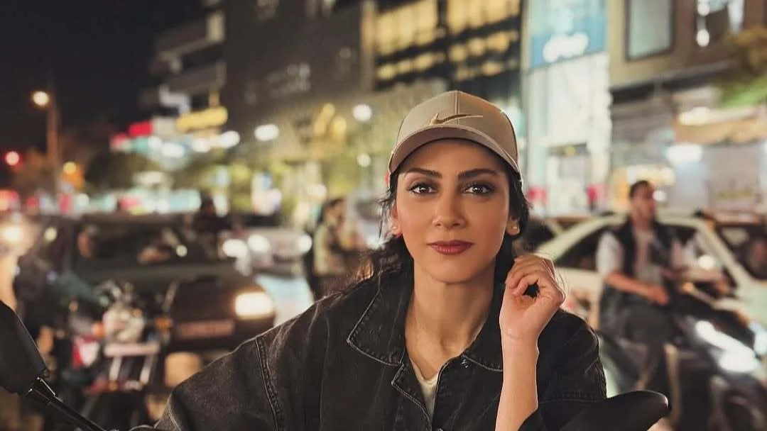 عکس| جدید رویا میرعلمی، نگار فروزنده و مونا فرجاد در اتاق گریم