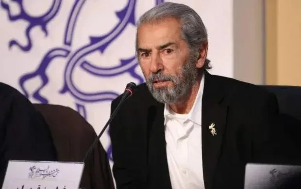 ماجرای لبخند فرامرز قریبیان هنگام نقش‌آفرینی در فیلم تختی که هیچ‌کس نمی‌داند!